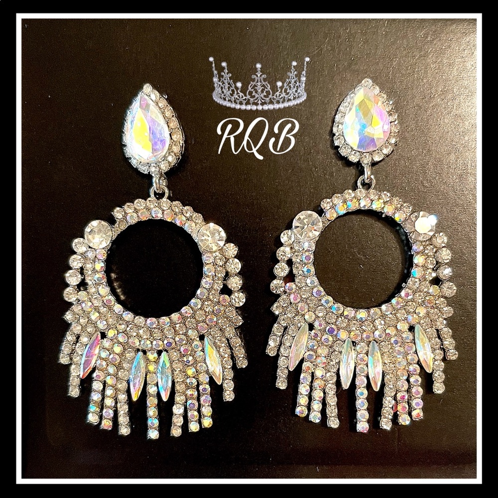 Front Faced Hoops Clear and Auroura Crystal